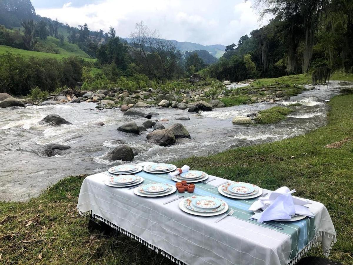 Alojamiento Con Vista Al Rio Y Paisajes Hermosos Villa Manizales Luaran gambar